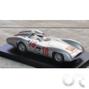 Mercedes W196 F1 "Streamline" kit pr&eacute;-peint