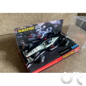 McLaren Mercedes MP4-16 F1 "Mika Hakinen" N&deg;4